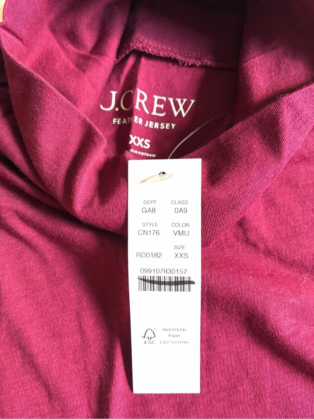J.Crew.Women’s Feather jersey turtleneck.100% cotton. Burgundy XXS.NWT.